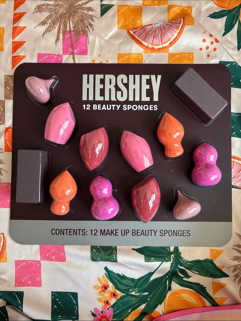 HERSHEY 12-Piece Makeup Beauty Blender Sponges + Lip & Eye Liner Pencils Set